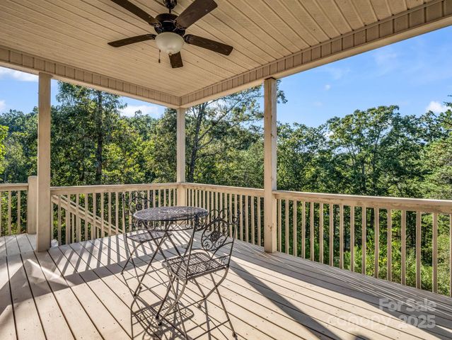 261 Glendower Lane, Chesnee, SC 29323