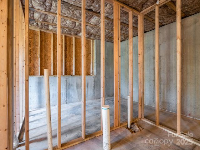 261 Glendower Lane, Chesnee, SC 29323