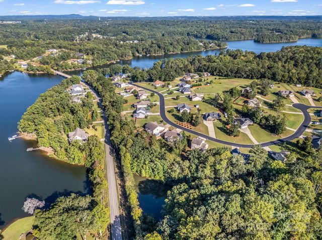 261 Glendower Lane, Chesnee, SC 29323