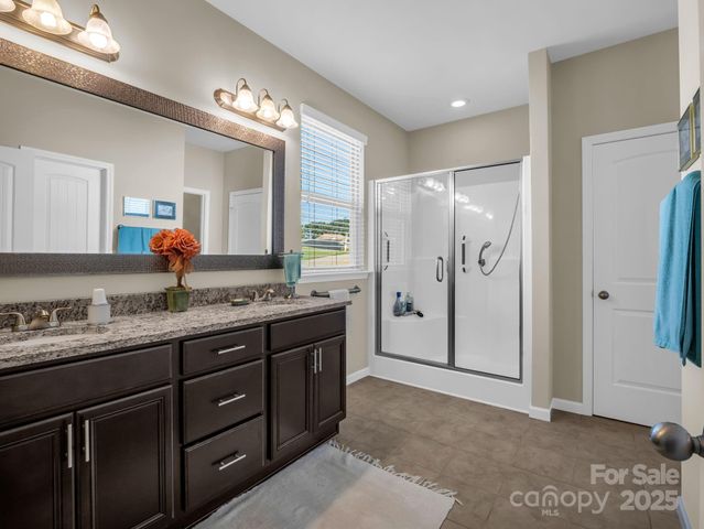 261 Glendower Lane, Chesnee, SC 29323