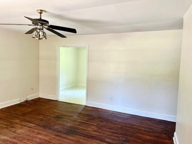 2042 Sniders Highway, Walterboro, SC 29488