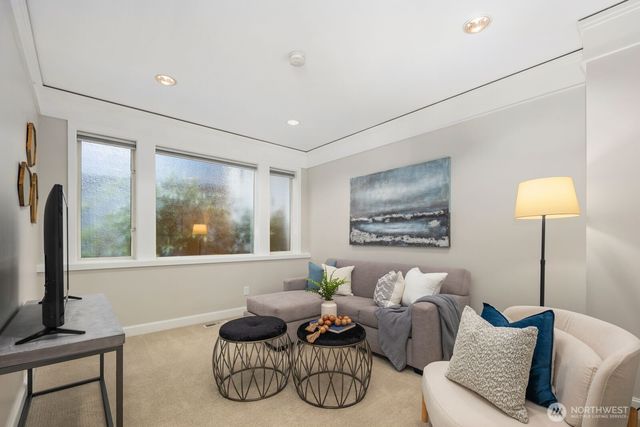 1717 Ferry Avenue SW, Seattle, WA 98116