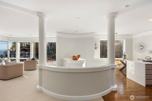 1717 Ferry Avenue SW, Seattle, WA 98116