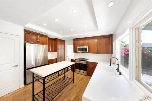 1652 N Pala Place, Orange, CA 92867