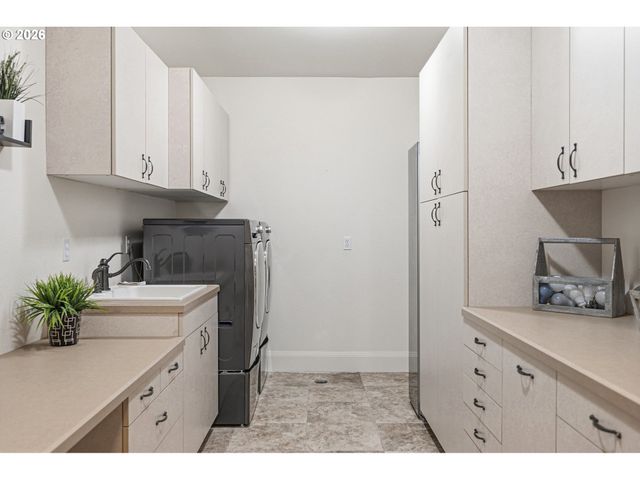 25150 Se BOHNA PARK Rd, Damascus, OR 97089