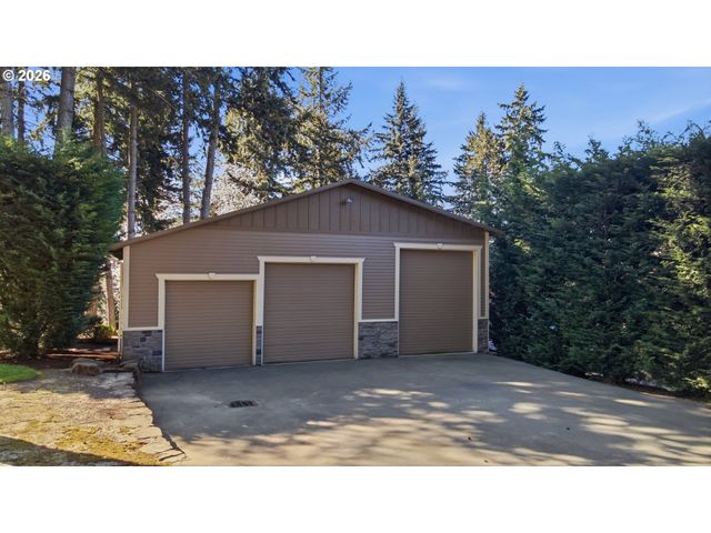 25150 Se BOHNA PARK Rd, Damascus, OR 97089