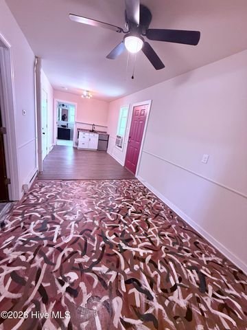 511 N B Street, Bridgeton, NC 28519