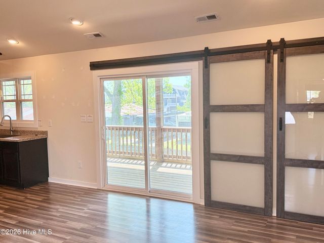 511 N B Street, Bridgeton, NC 28519