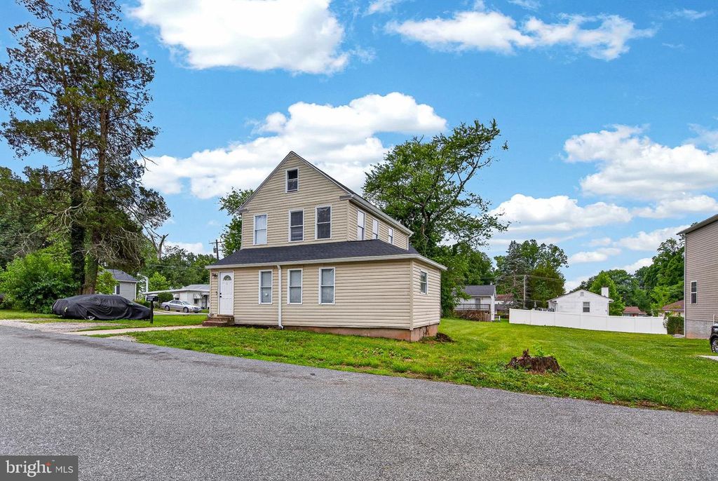 6700 BRIGHTON AVE, Baltimore, MD 21215
