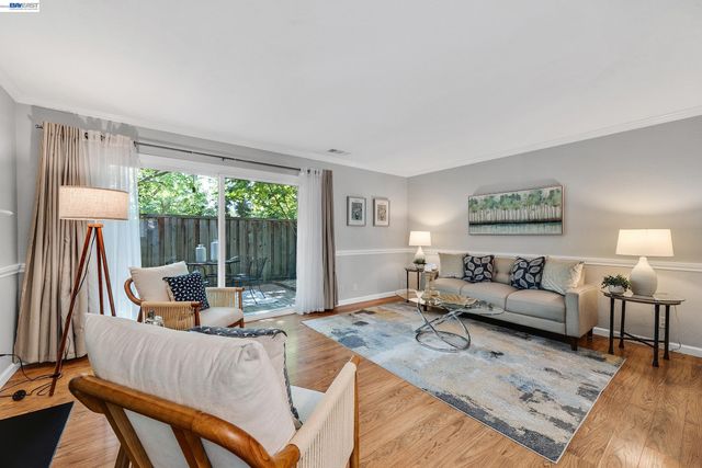 408 Old Orchard Ct, Danville, CA 94526