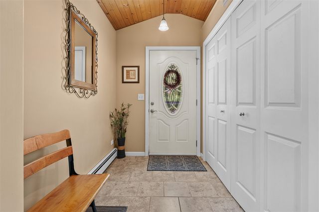 51860 County Road 384, Grand Junction, MI 49056