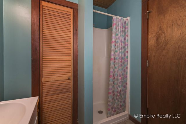 897 RICHARDS AVENUE, Fairbanks, AK 99709