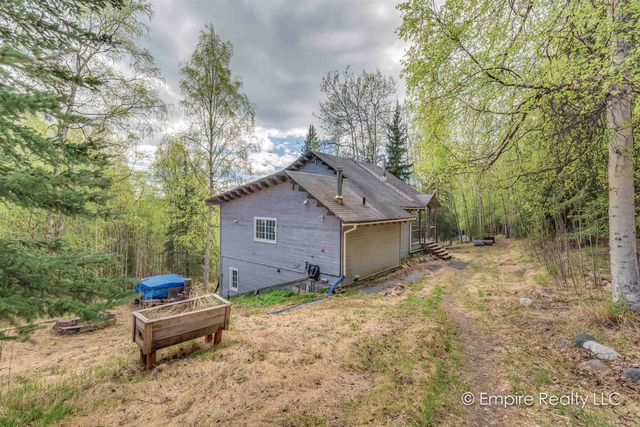 897 RICHARDS AVENUE, Fairbanks, AK 99709
