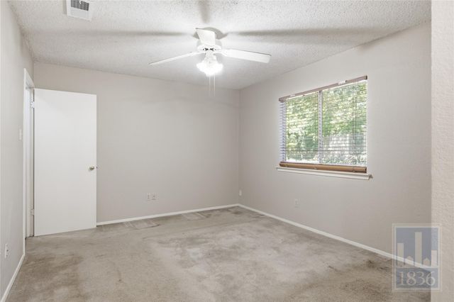9002 Marsh DR, Austin, TX 78748