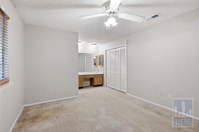 9002 Marsh DR, Austin, TX 78748
