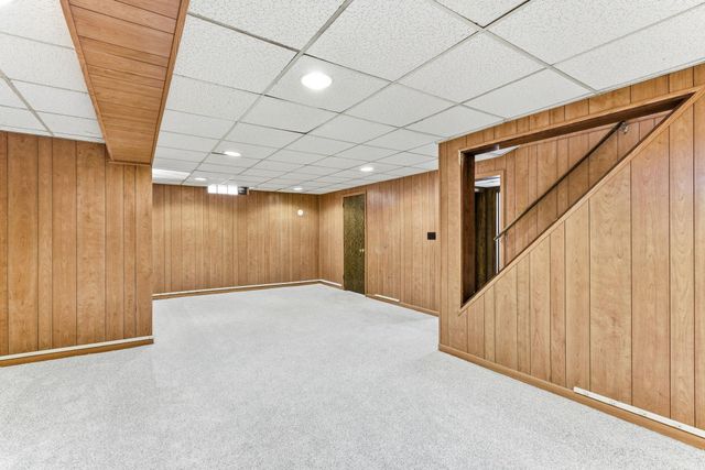 1217 Cook Avenue E, Saint Paul, MN 55106