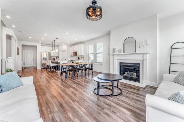 904 Mill Stone Drive, Sunbury, OH 43074