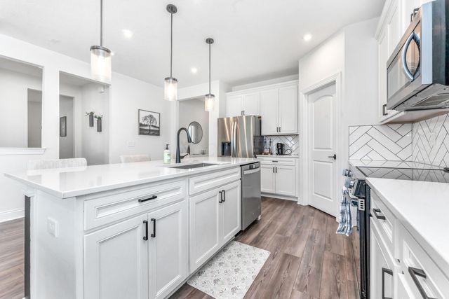 904 Mill Stone Drive, Sunbury, OH 43074