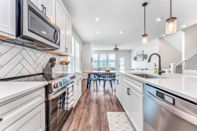 904 Mill Stone Drive, Sunbury, OH 43074
