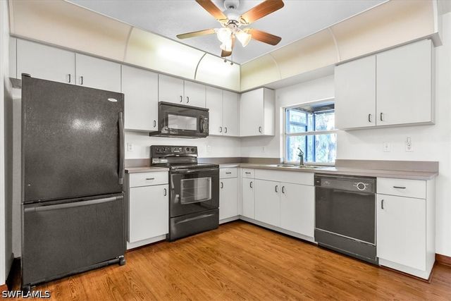 1481 13th ST SW, Naples, FL 34117