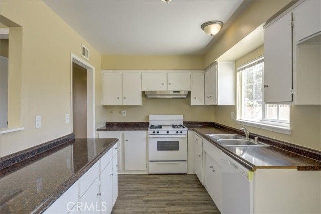 38502 Sumac Avenue, Palmdale, CA 93550