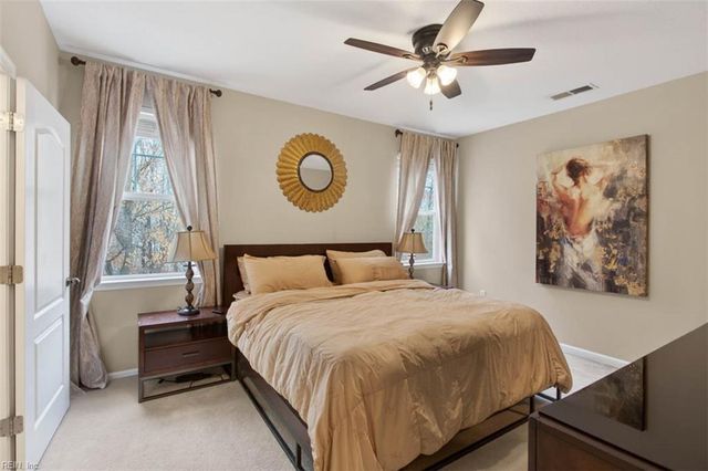 522 Knolls Dr Unit 205, Newport News, VA 23602