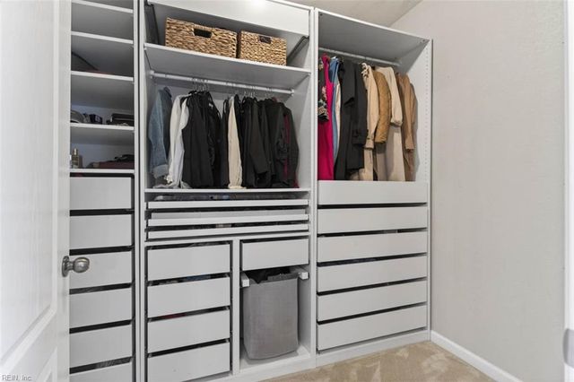 522 Knolls Dr Unit 205, Newport News, VA 23602