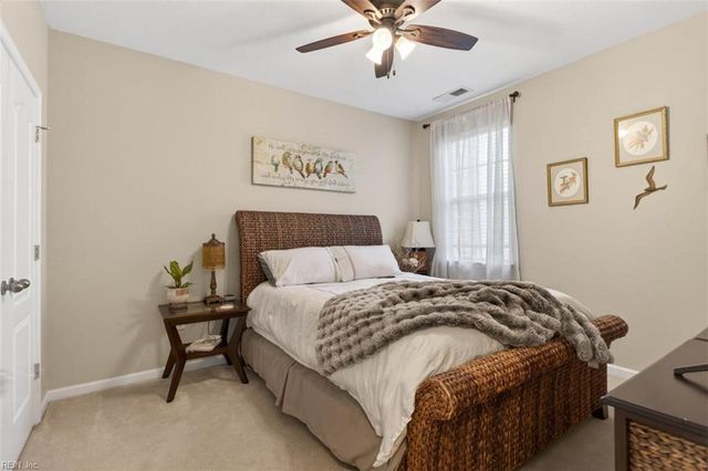 522 Knolls Dr Unit 205, Newport News, VA 23602