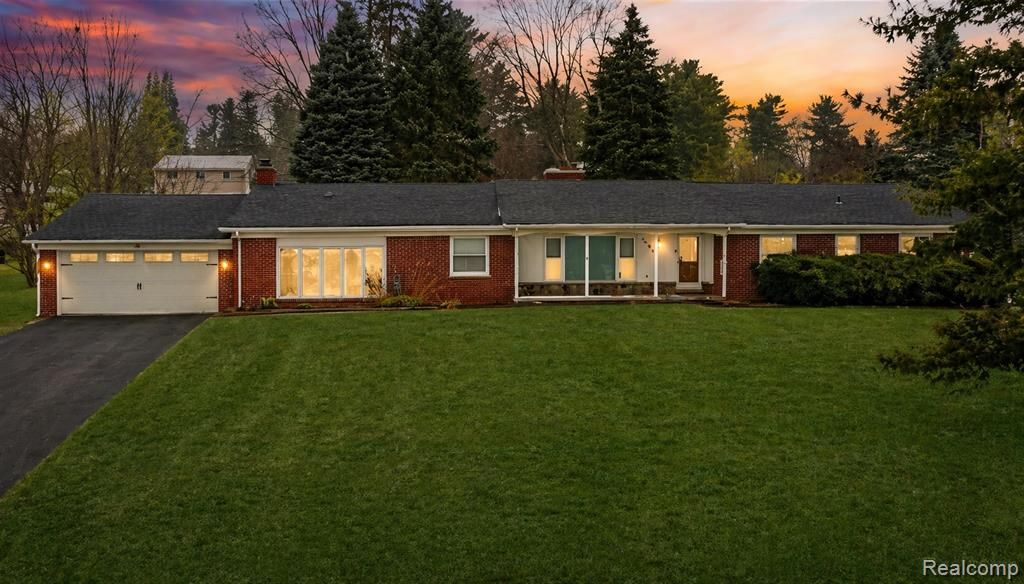 6380 Wellesley Terrace, Clarkston, MI 48346
