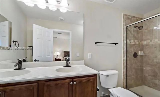 8989 Lancaster St 0, Tamarac, FL 33321