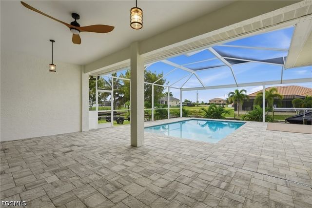1909 SW 29th TER, Cape Coral, FL 33914
