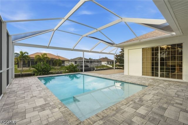1909 SW 29th TER, Cape Coral, FL 33914