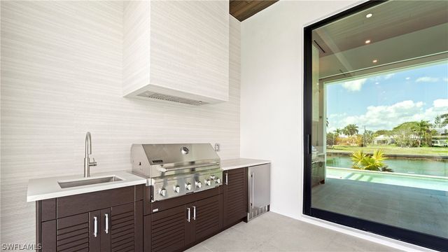 812 Milan CT, Marco Island, FL 34145