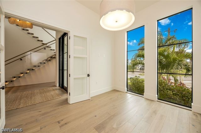 812 Milan CT, Marco Island, FL 34145