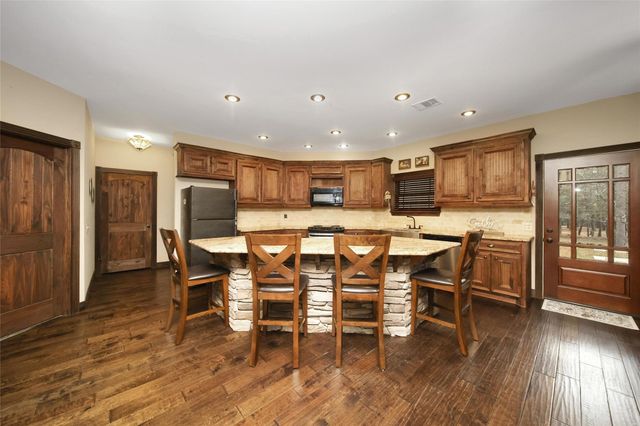 30914 Sugar Bend Drive, Magnolia, TX 77355