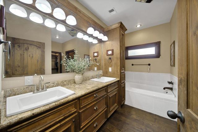 30914 Sugar Bend Drive, Magnolia, TX 77355