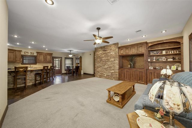 30914 Sugar Bend Drive, Magnolia, TX 77355