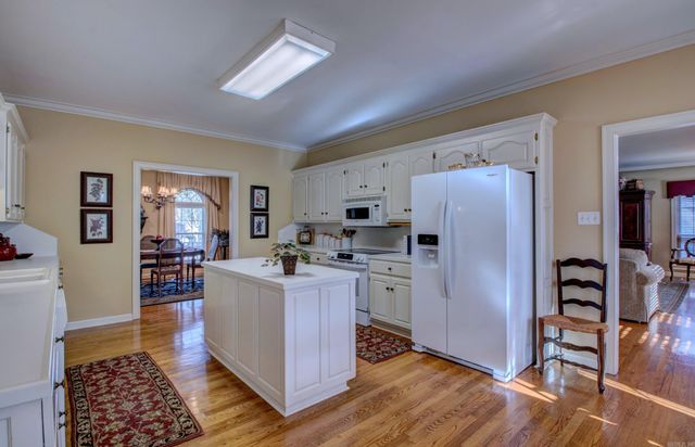 724 LaSalle Drive, Little Rock, AR 72211