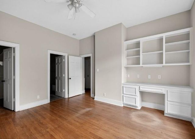 6 Heritage Court, Houston, TX 77024