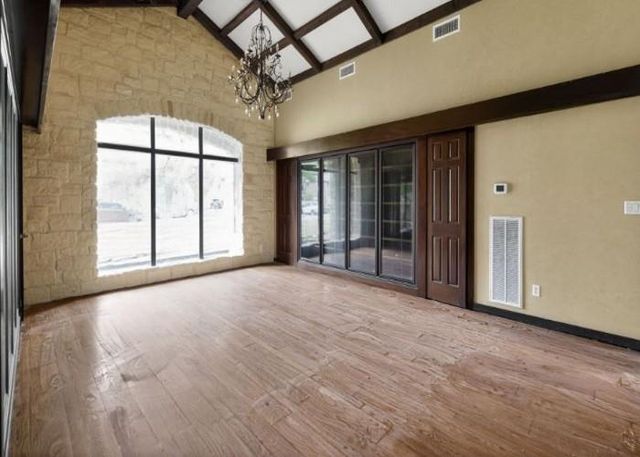6 Heritage Court, Houston, TX 77024