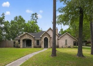 6 Heritage Court, Houston, TX 77024