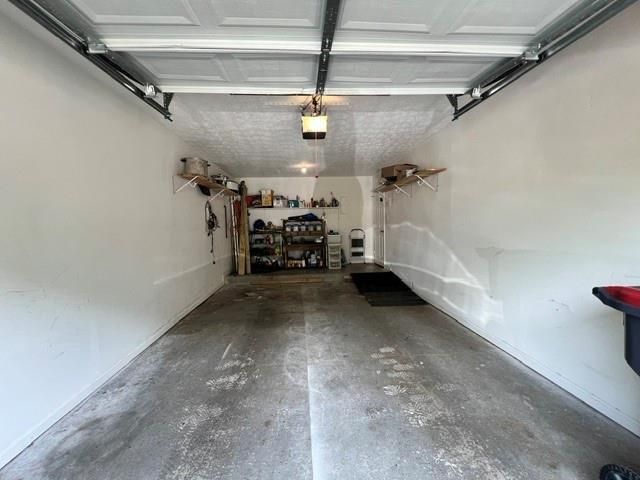 831 Lake Hollow Boulevard SW, Marietta, GA 30064