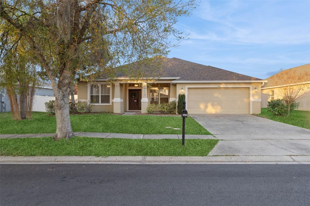 3619 HOLDEN DRIVE, St Cloud, FL 34772