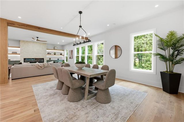 132 Lakeshore Drive NE, Marietta, GA 30067