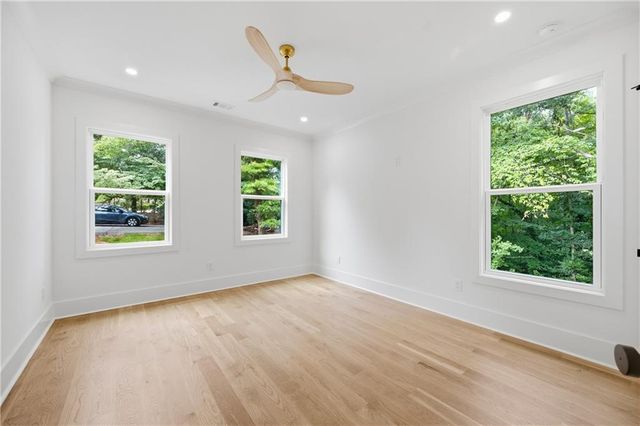 132 Lakeshore Drive NE, Marietta, GA 30067