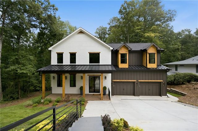 132 Lakeshore Drive NE, Marietta, GA 30067