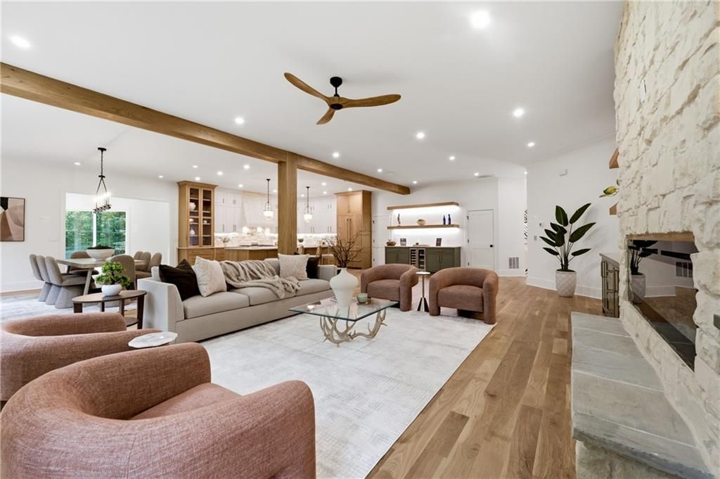 132 Lakeshore Drive NE, Marietta, GA 30067