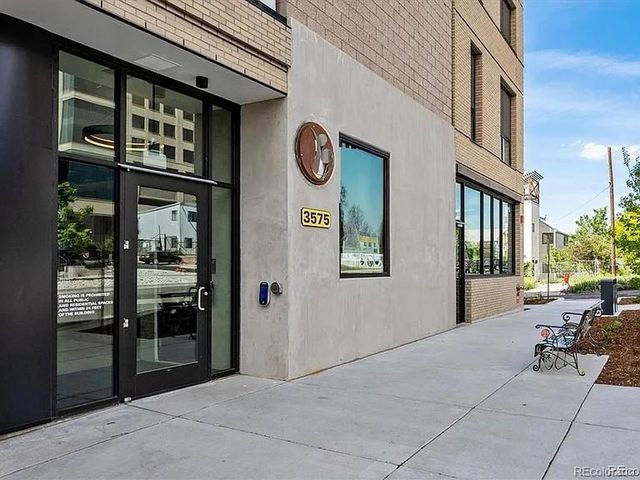3575 Chestnut Pl 305, Denver, CO 80216