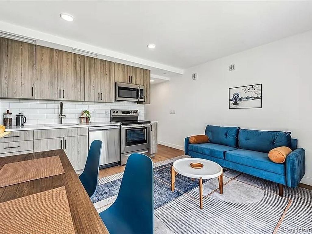 3575 Chestnut Pl 305, Denver, CO 80216