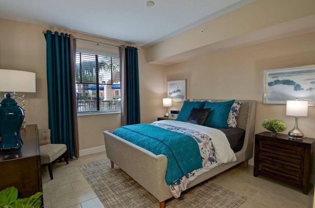16808 SW 137th Avenue 936, Miami, FL 33177